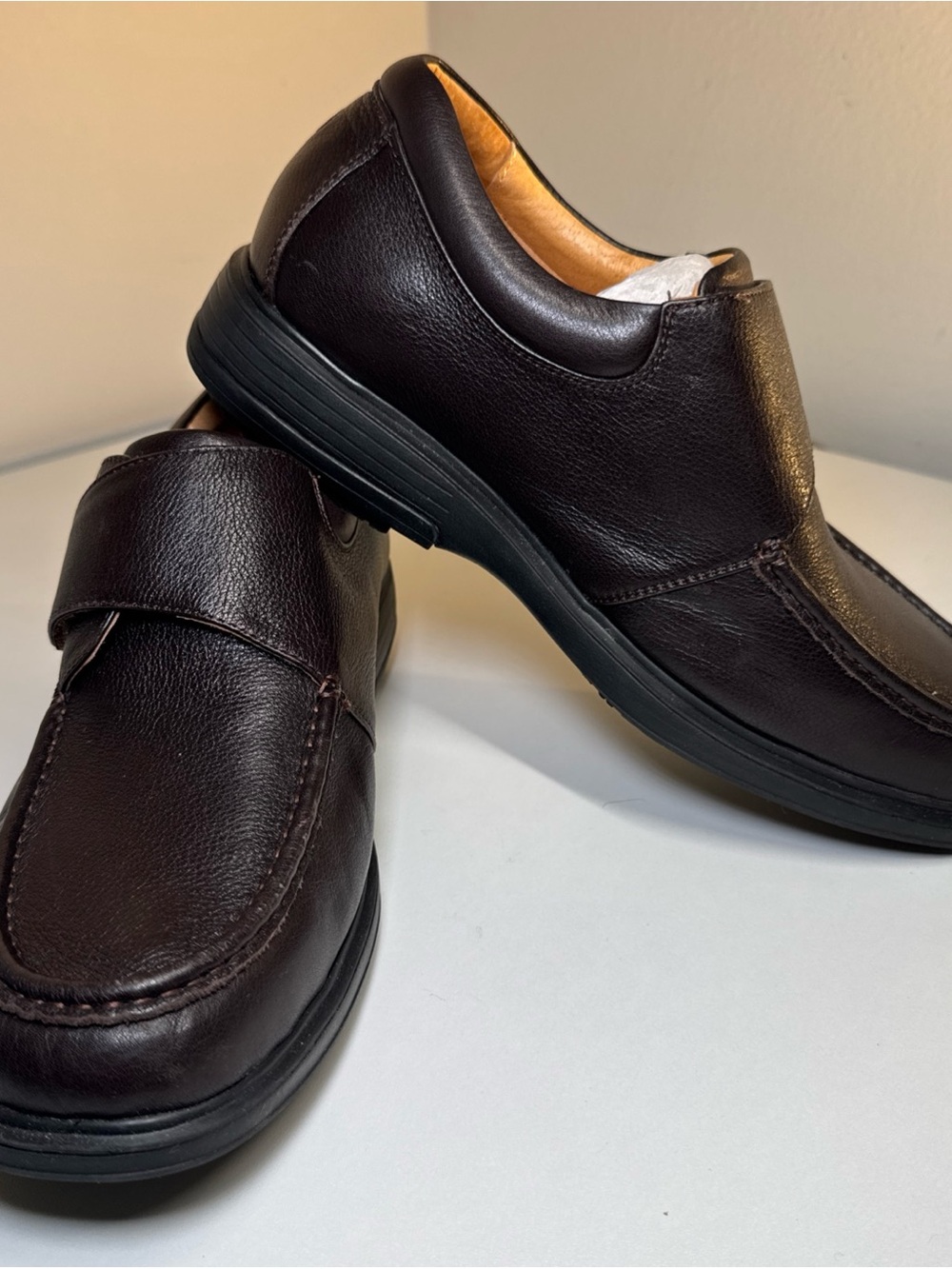 Gravity Defyer Lucca Men’s Size 9W Brown Leather Comfort Relief Dress Shoes NWT
